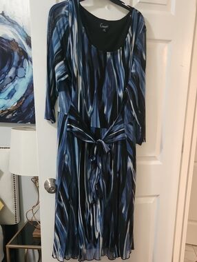 connected apparel Blue & Black Abstract Midi Dress with Tie